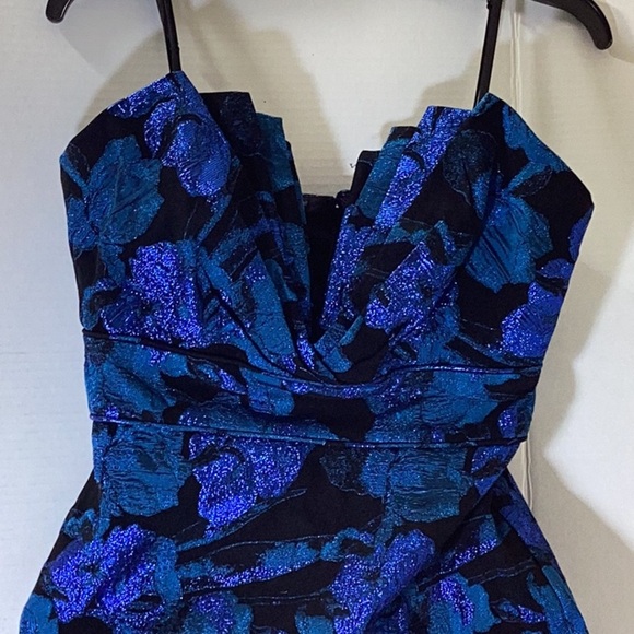 Aidan Mattox
Strapless Floral Jacquard Dress.                    A - Picture 5 of 11